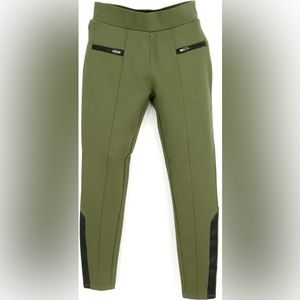 GUESS Leggings Womens Sz L Green Black Rayon Blend Zipper Pockets Soft
Mid Rise